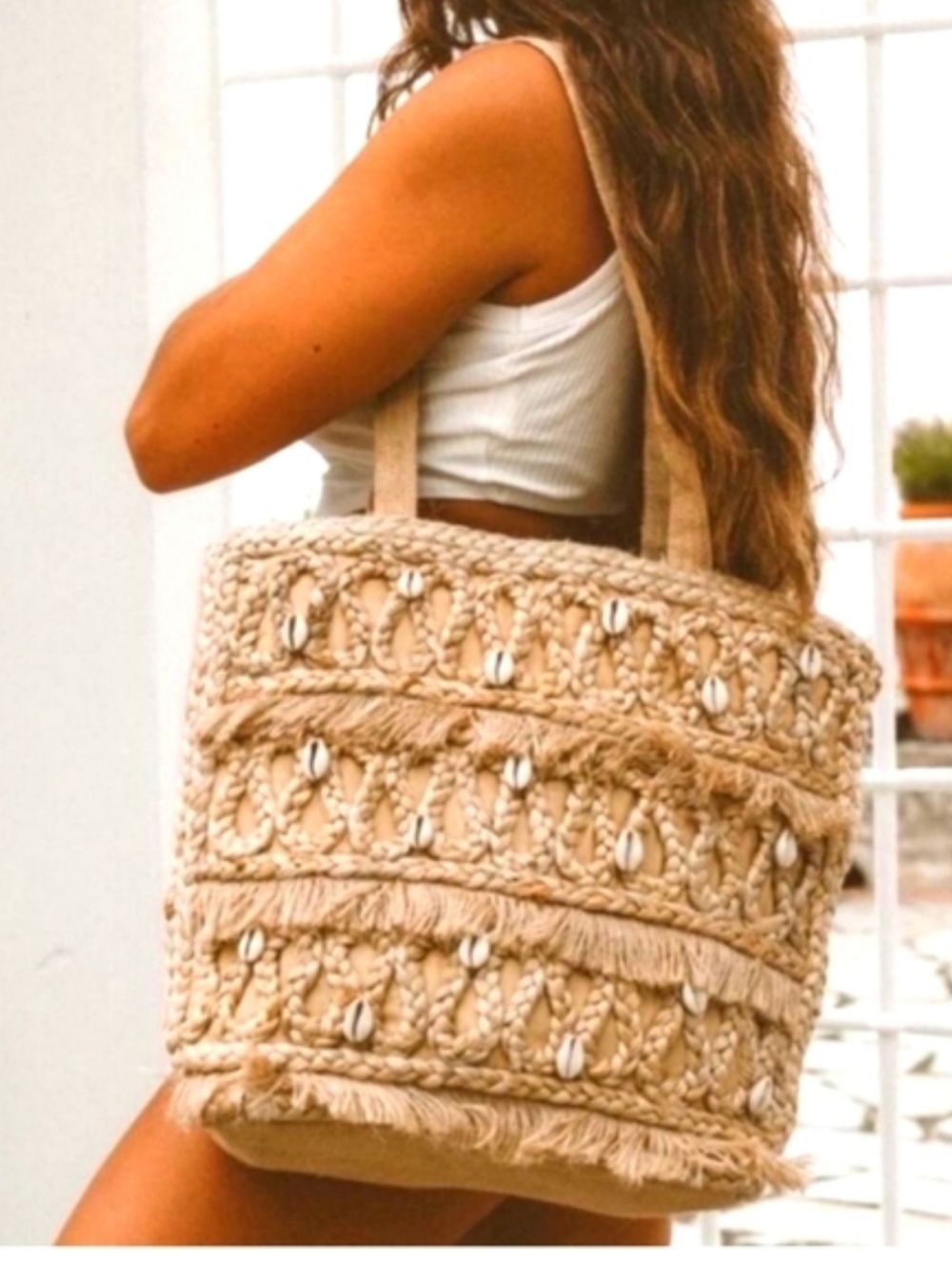 Salt + Umber Isla Seashell Large Tote Bag - Picture 2 of 15